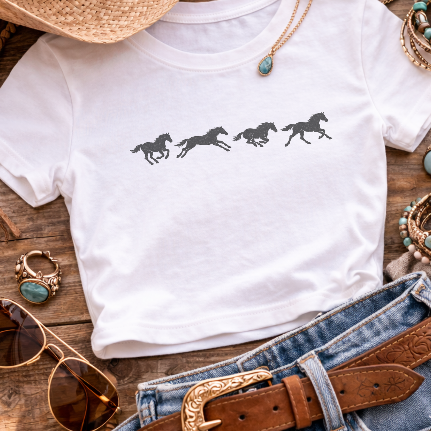 Wild Reed Running Horse Crop Top | Western Horse Shirt | Cowgirl Cropped Baby Tee | Western Graphic Tee | Rodeo Horse Shirt