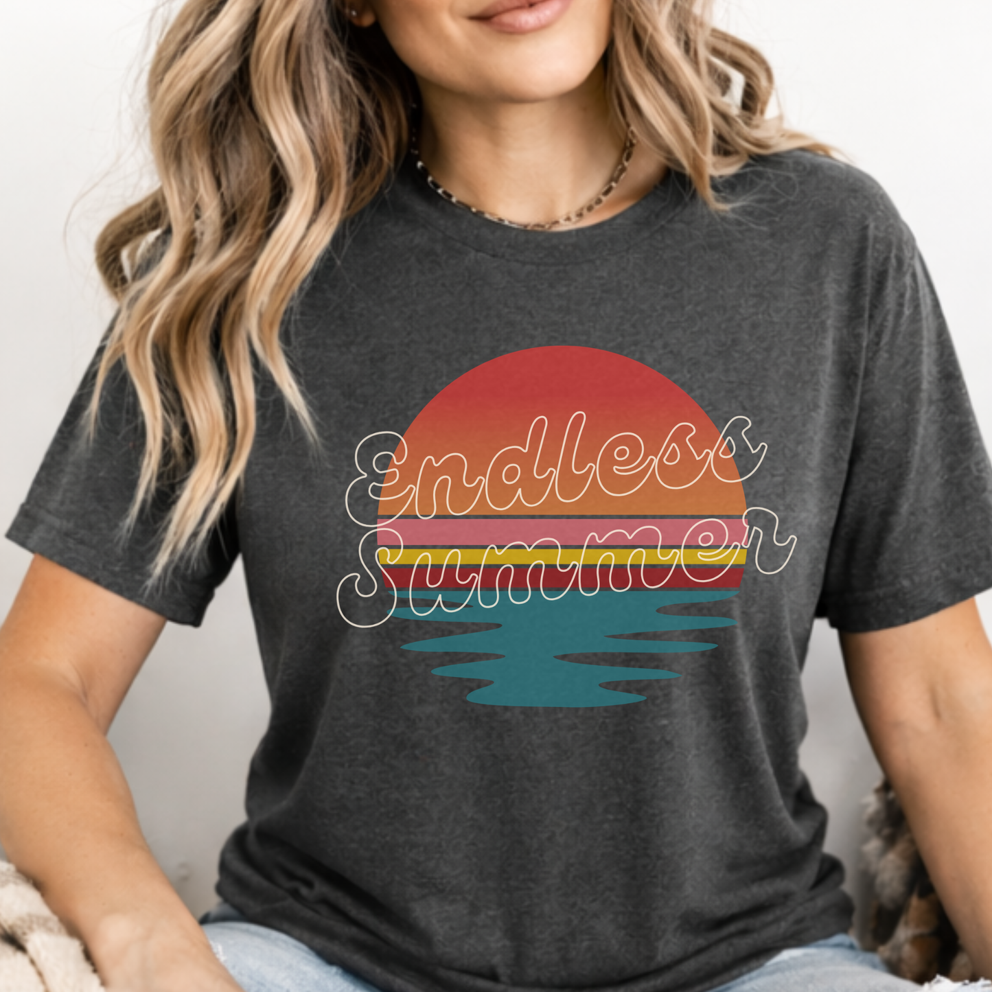 Endless Summer Shirt, Beach Graphic Tee, Coastal Summer Shirt, Retro Sunset T-Shirt, Urlaub Outfit, Bella+Canvas 3001 Shirt, Unisex T-Shirt