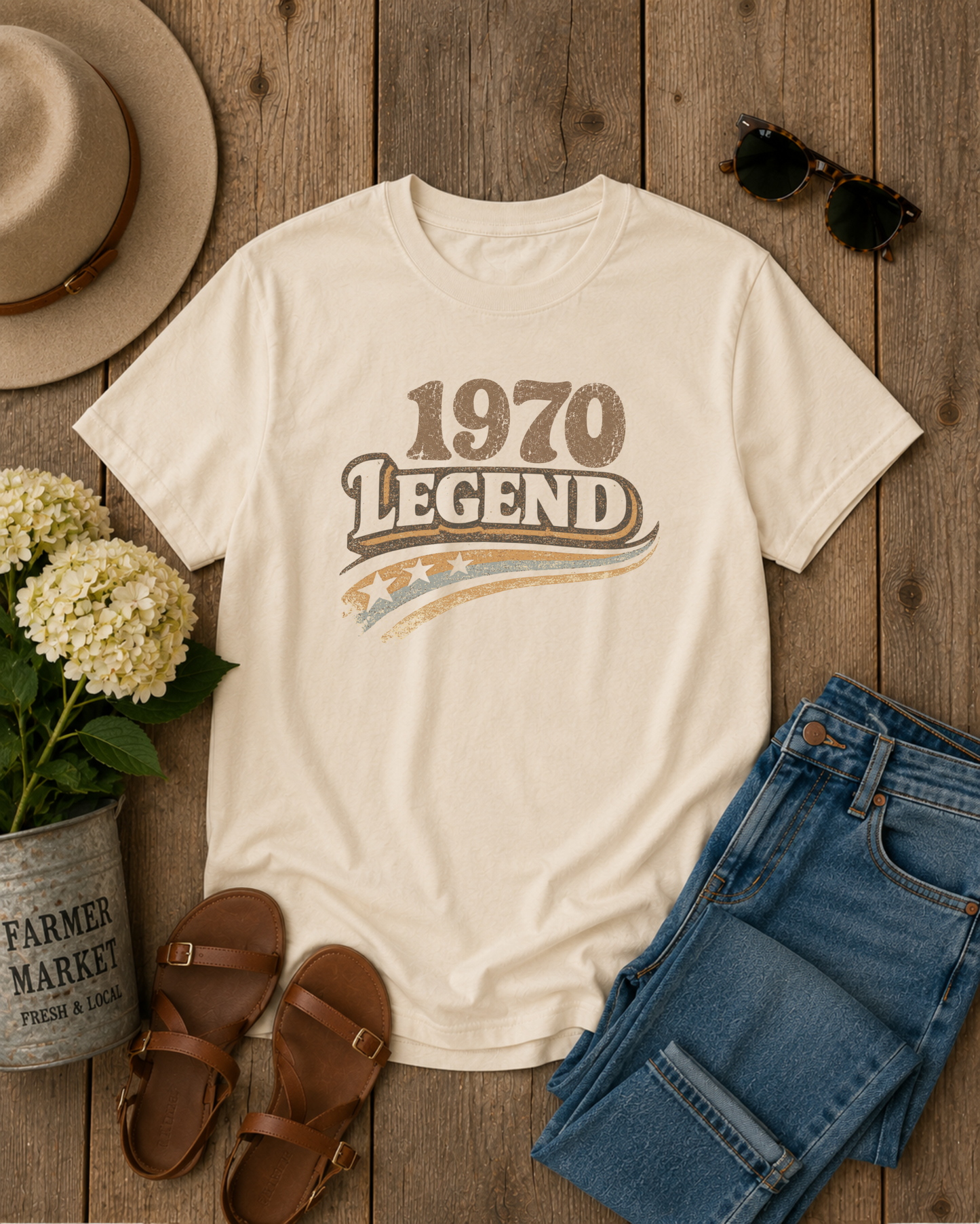1970 Legend Vintage Birthday T-Shirt | Retro 1970 Birthday Tee